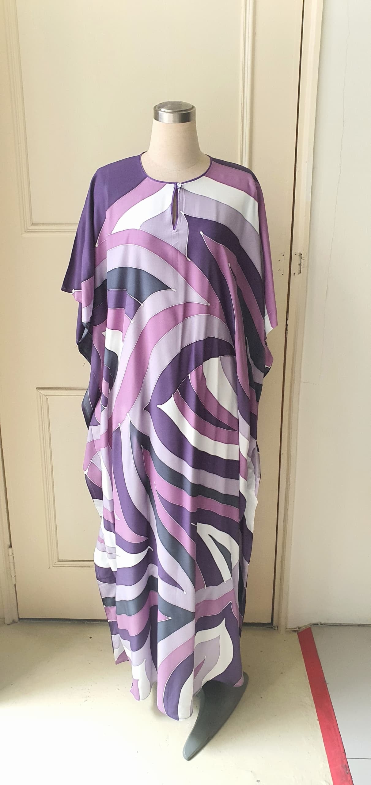 Batik Kaftan in Mengkuang Clutch/ Batik Pouch