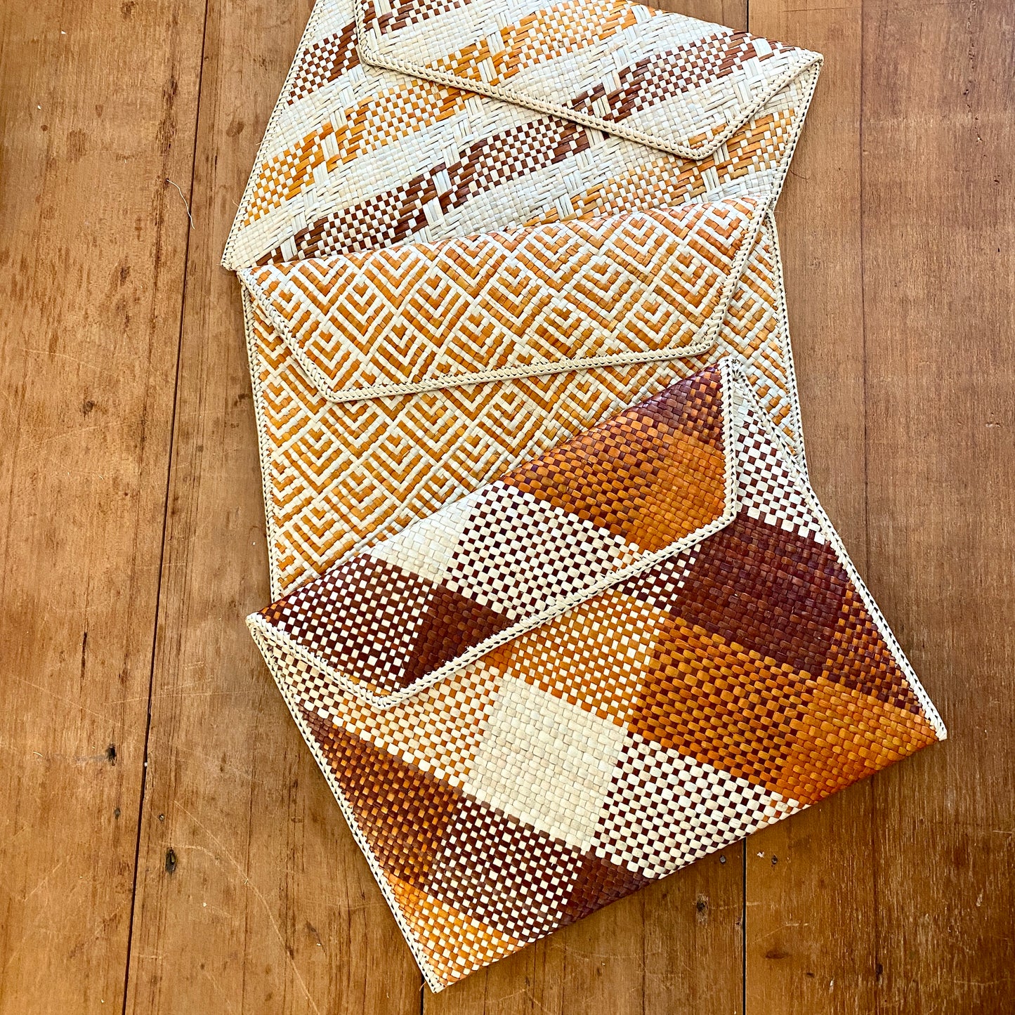 Ipad/ Laptop Mengkuang case